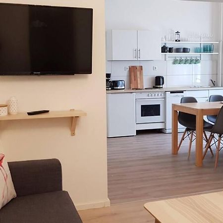 City Apartment Near Shooping Center, 6 Guests Berlino Esterno foto