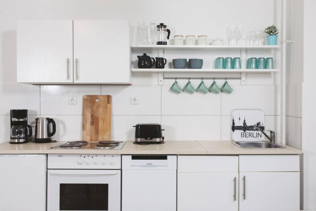 City Apartment Near Shooping Center, 6 Guests Berlino Esterno foto
