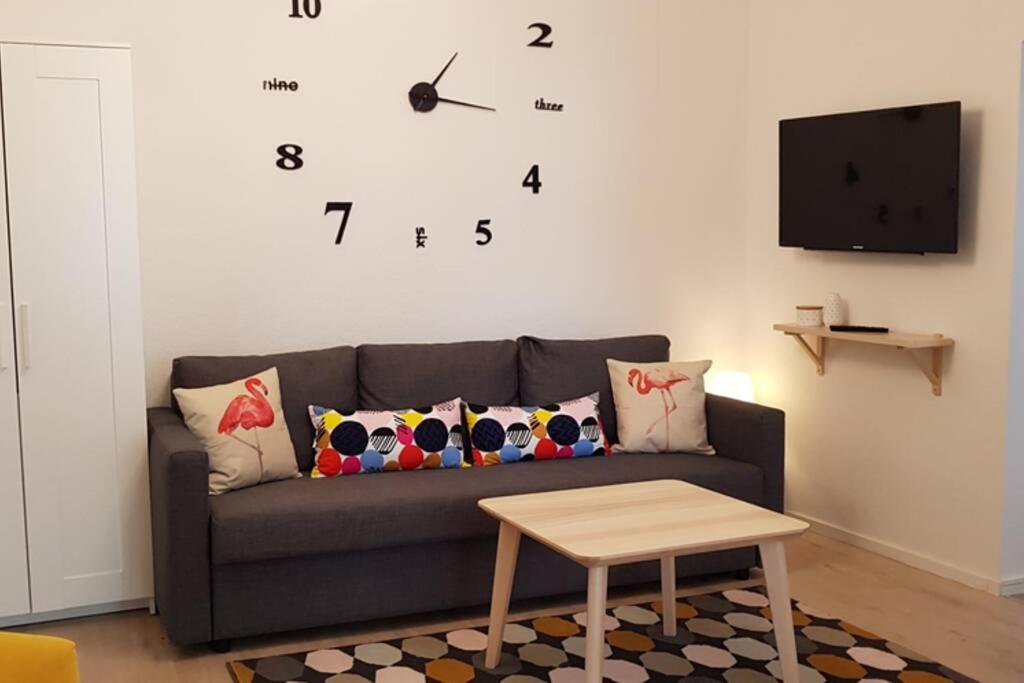 City Apartment Near Shooping Center, 6 Guests Berlino Esterno foto